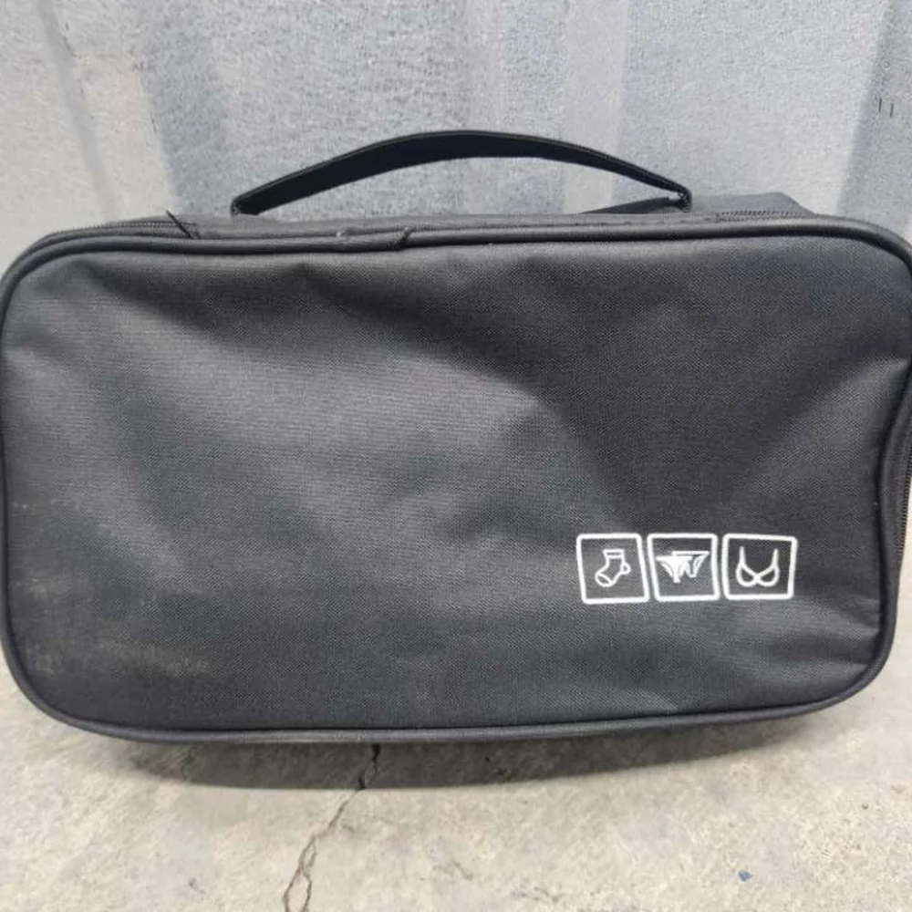 Black Travel Organizer Bag